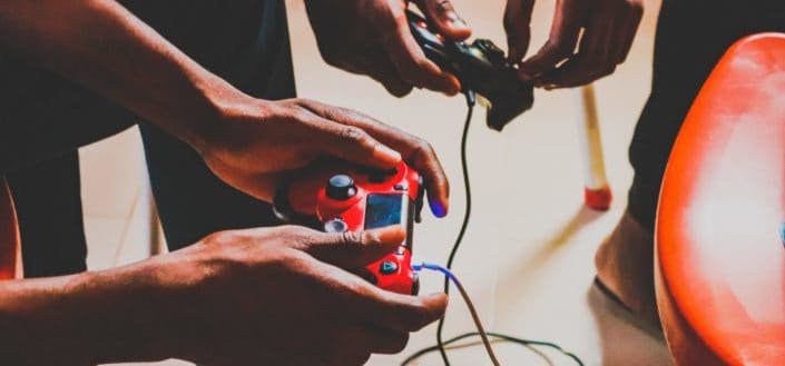 cheap ps4 games - Decide Between Single Player and Multiplayer.jpg