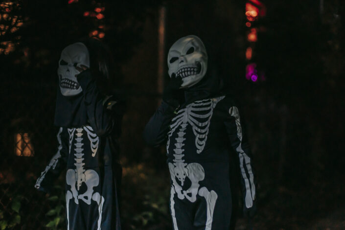 A skeleton costume